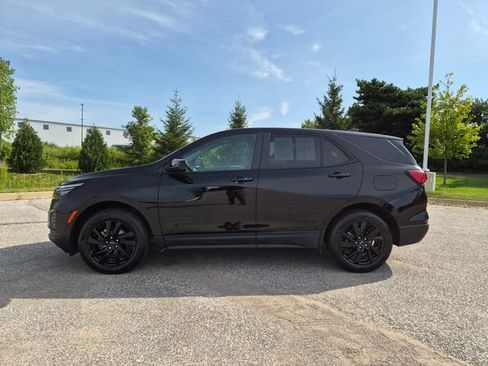 Used 2024 Chevrolet Equinox LS w/ LS Convenience Package AWD/4WD image 9