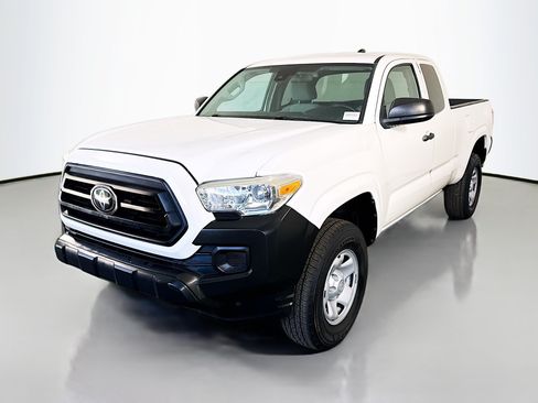 Used 2020 Toyota Tacoma SR RWD image 4