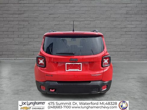 Used 2016 Jeep Renegade Trailhawk w/ Cold Weather Group AWD/4WD image 4