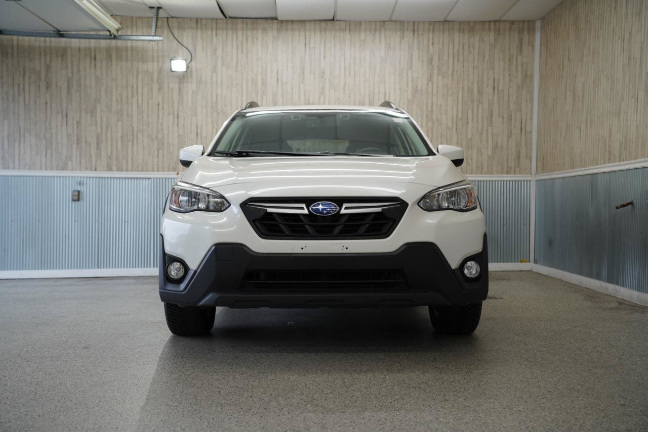 Used 2021 Subaru Crosstrek 2.0i Premium w/ Moonroof Package AWD/4WD image 2