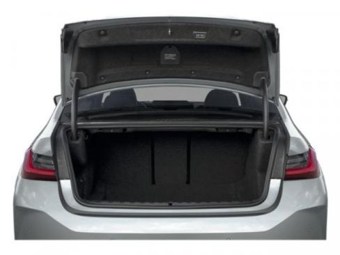 New 2026 BMW 330i Sedan RWD image 13