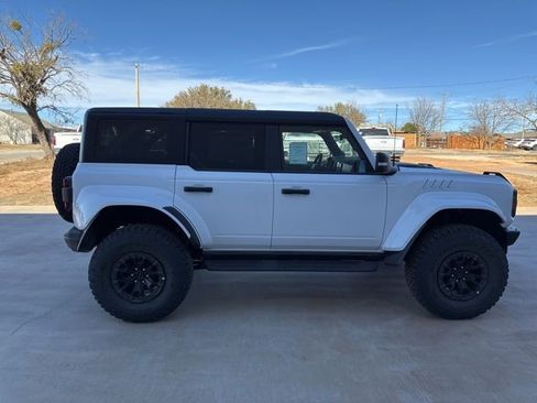 New 2025 Ford Bronco Raptor image 9