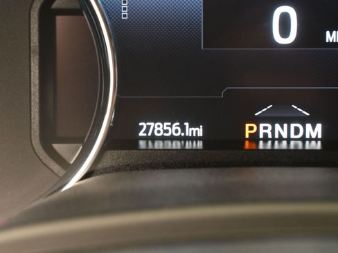 Used 2022 Ford F250 Lariat w/ Tremor Off-Road Package image 15