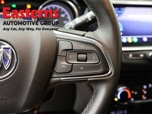 Used 2022 Buick Encore GX Preferred w/ Cold Weather Comfort Package FWD image 16