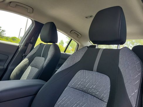 New 2026 Nissan Sentra SV w/ SV Convenience Package FWD image 23