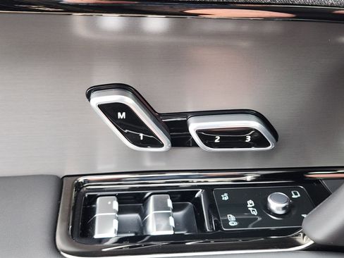 New 2026 Land Rover Range Rover Sport SE image 23