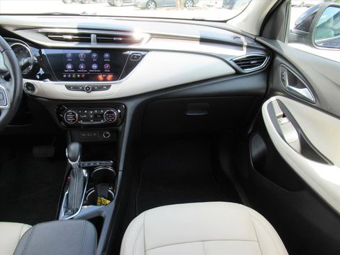 Used 2021 Buick Encore GX Select image 14