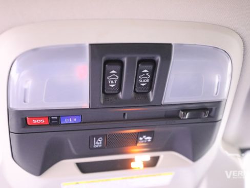 Used 2021 Subaru Crosstrek 2.5i Limited w/ Moonroof Package 1 image 28