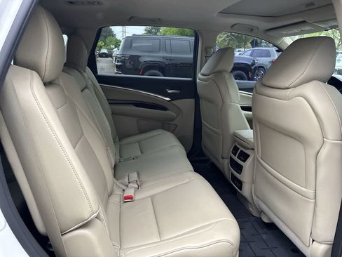 Used 2017 Acura MDX SH-AWD image 6
