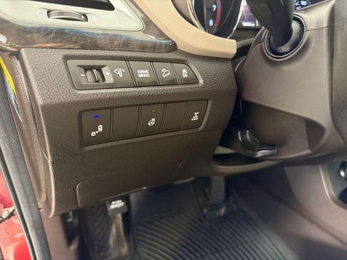 Used 2017 Hyundai Santa Fe Sport w/ 2.4L Tech Package 04 AWD/4WD image 14
