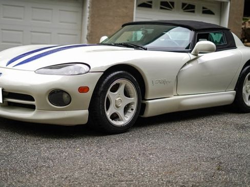 Used 1996 Dodge Viper RT/10 RWD image 14