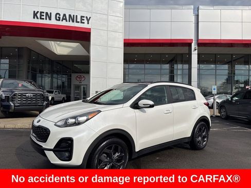 Used 2022 Kia Sportage Nightfall Edition image 1