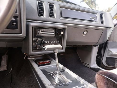 Used 1987 Buick Regal Coupe RWD image 26