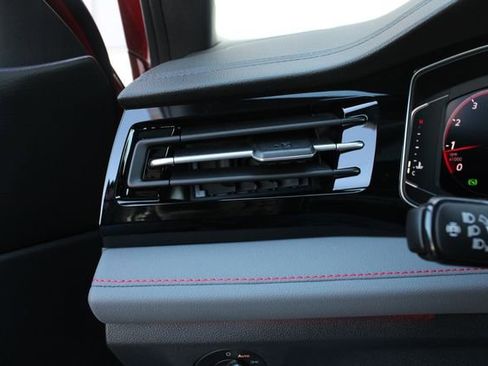 New 2026 Volkswagen Jetta GLI Autobahn FWD image 9