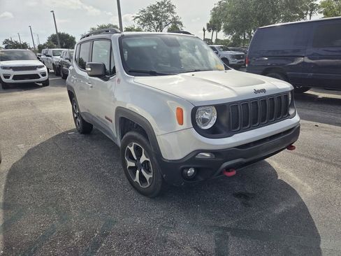 Used 2020 Jeep Renegade Trailhawk w/ UConnect 8.4 Nav Group AWD/4WD image 2