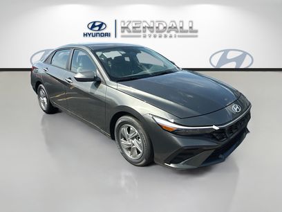 New 2026 Hyundai Elantra SE