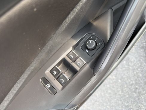 Used 2025 Volkswagen Jetta S FWD image 16