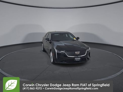 Used 2026 Cadillac CT4 Premium Luxury RWD image 4