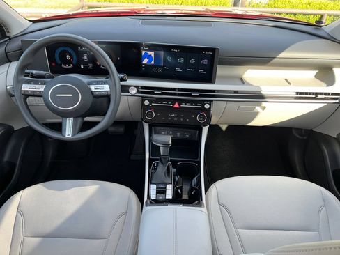 Certified 2026 Hyundai Tucson SEL Plus FWD image 22
