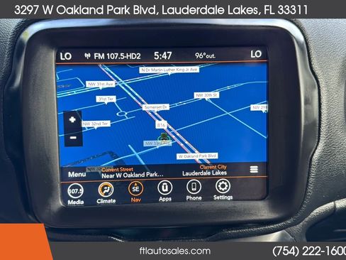 Used 2021 Jeep Renegade Latitude AWD/4WD image 51