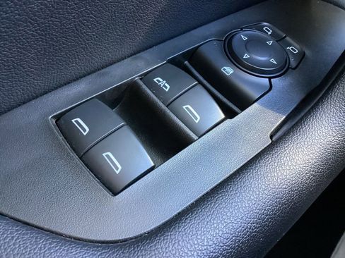 Used 2021 Chevrolet Blazer LT AWD/4WD image 22