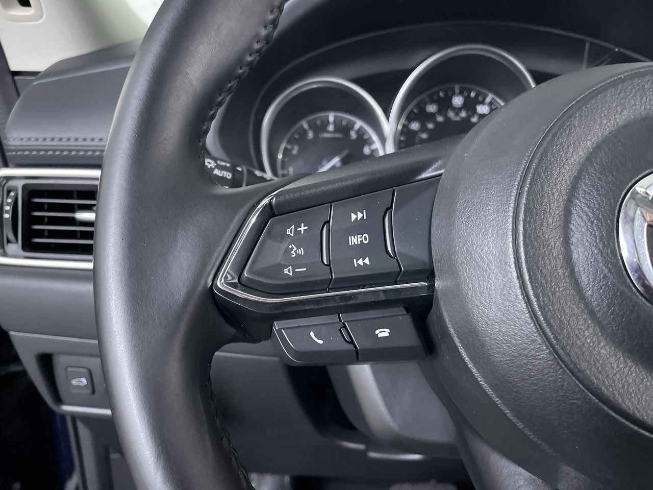 Used 2019 MAZDA CX-5 Touring AWD/4WD image 27