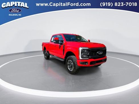 Used 2023 Ford F350 Lariat w/ Lariat Ultimate Package AWD/4WD image 2