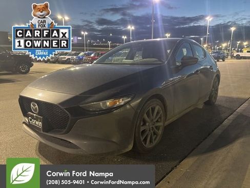 Used 2020 MAZDA MAZDA3 AWD Hatchback image 3