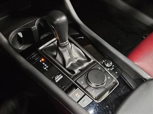 Used 2022 MAZDA MAZDA3 s image 12