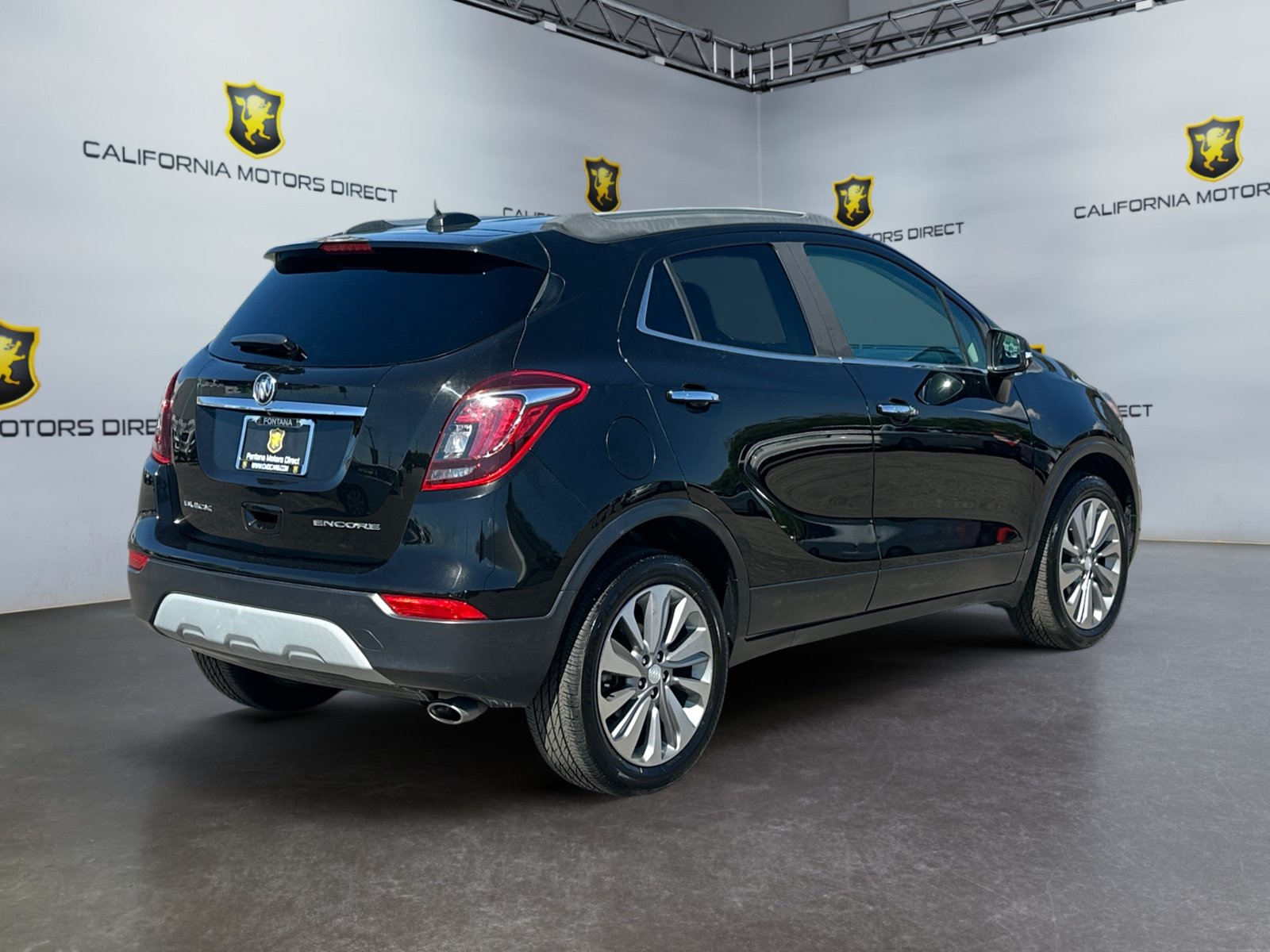 Used 2018 Buick Encore Preferred FWD image 5