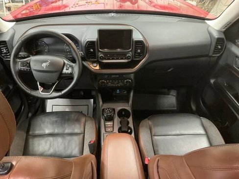 Used 2021 Ford Bronco Sport Outer Banks w/ Outer Banks Package (96D) image 8