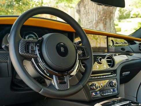 New 2025 Rolls-Royce Spectre Black Badge AWD/4WD image 17
