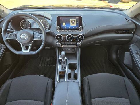 Certified 2025 Nissan Sentra SV w/ Trunk Package image 18