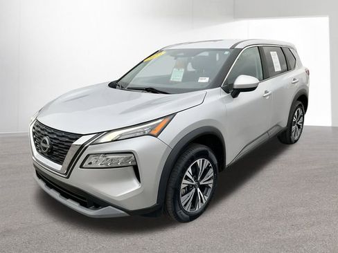 Certified 2023 Nissan Rogue SV image 1