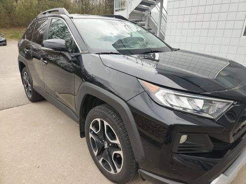 Used 2020 Toyota RAV4 Adventure image 5