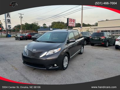 Used 2017 Toyota Sienna XLE