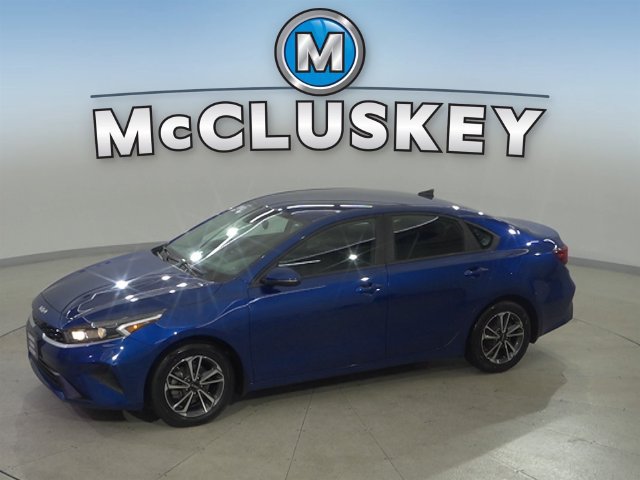 Used 2023 Kia Forte LXS w/ LXS Technology Package FWD image 1