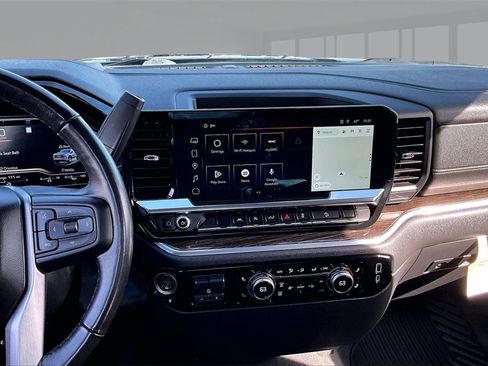 Used 2022 GMC Sierra 1500 Elevation w/ X31 Off-Road Package image 6