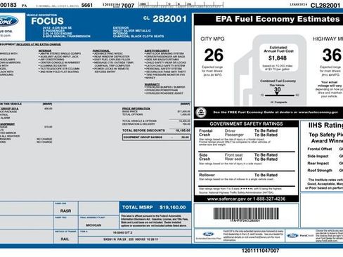 Used 2012 Ford Focus SE w/ SE Winter Pkg image 9