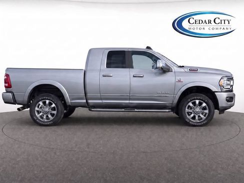 Used 2024 RAM 2500 Limited AWD/4WD image 8