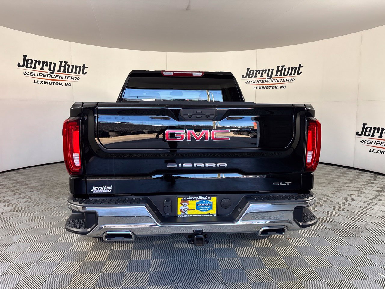 Used 2026 GMC Sierra 1500 SLT w/ X31 Off-Road Package AWD/4WD image 5