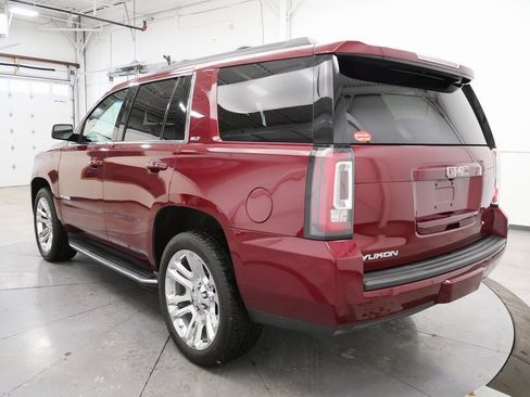Used 2018 GMC Yukon SLT w/ Open Road Package image 5