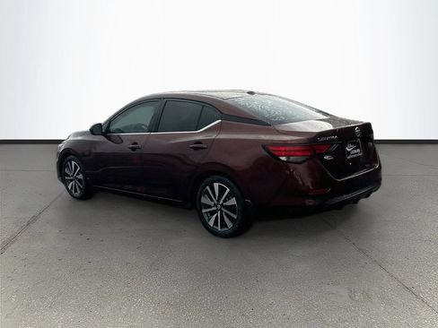 Used 2021 Nissan Sentra SV w/ SV Premium Package FWD image 5