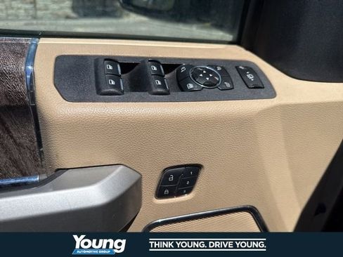 Used 2017 Ford F350 Lariat w/ Lariat Value Package AWD/4WD image 22