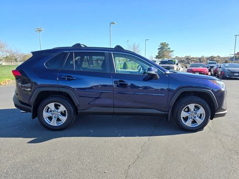 Used 2025 Toyota RAV4 XLE image 6