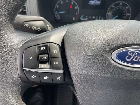 Used 2024 Ford Transit 350 XLT RWD image 33
