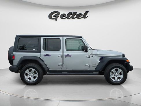 Used 2019 Jeep Wrangler Unlimited Sport S AWD/4WD image 4