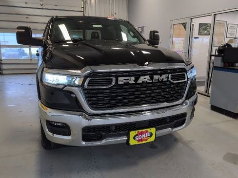 New 2026 RAM 1500 4x4 Crew Cab image 37