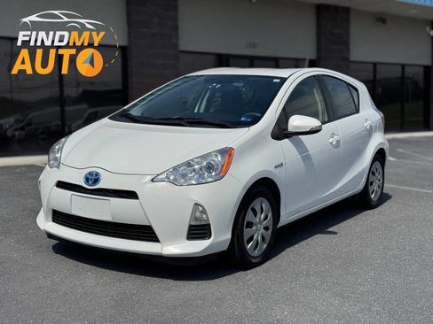 Used 2012 Toyota Prius C Three image 1