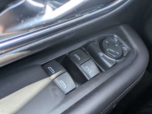 Used 2021 Chevrolet Tahoe LS RWD image 22